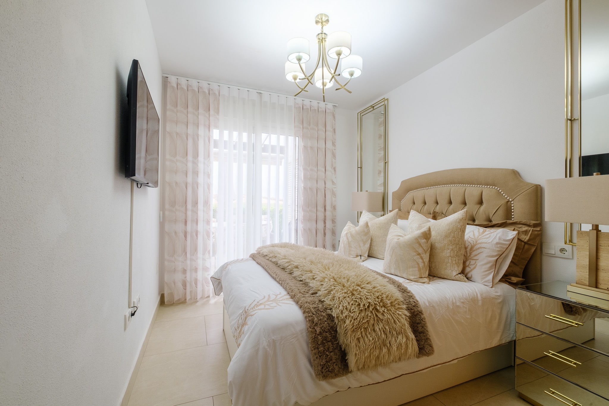 Sol · Main bedroom